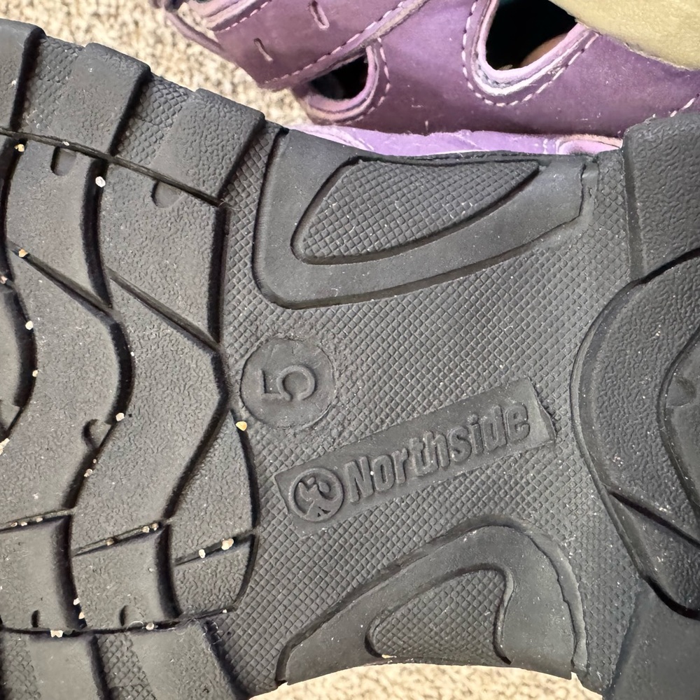Northside Shoes - Picture 6 of 7